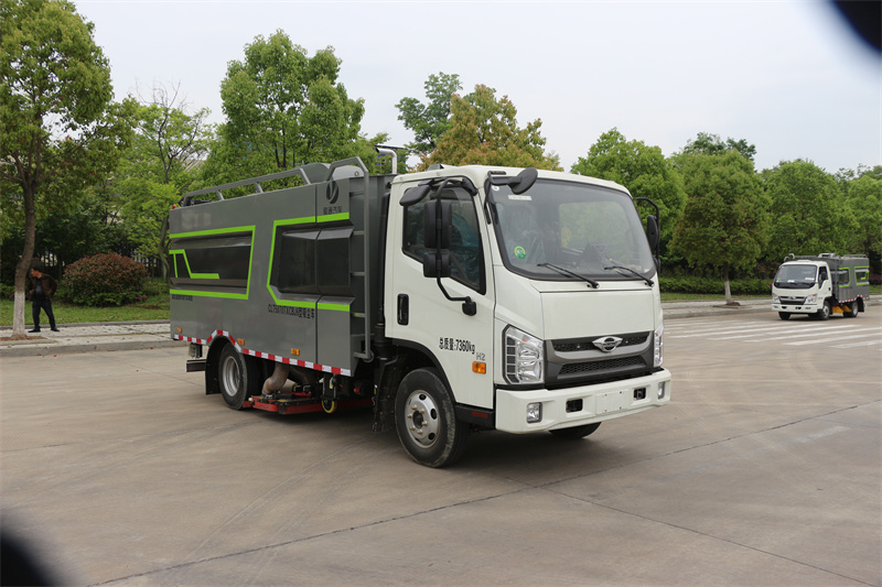福田 H2 1.2 水/3 塵吸塵車(chē) 福田 H2 1.2 水/3 塵吸塵車(chē)