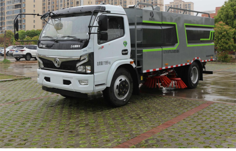 東風(fēng)福瑞卡清掃車(chē)- 7方清掃車(chē)-湖北盈通 東風(fēng)福瑞卡清掃車(chē)- 7方清掃車(chē)-湖北盈通